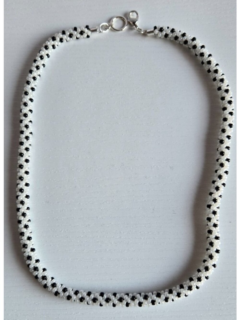 21"Black & White Necklace Medium Seed Bead Kumihimo (Japanese Brading) w/Pendant - Picture 3 of 5